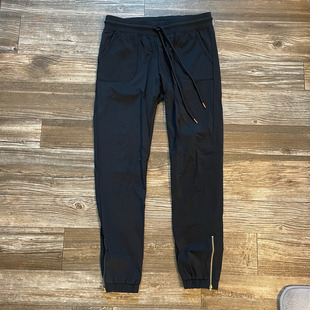 Zyia Peak Joggers